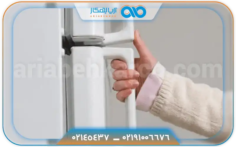 یخچال گرمه فریزر سرد