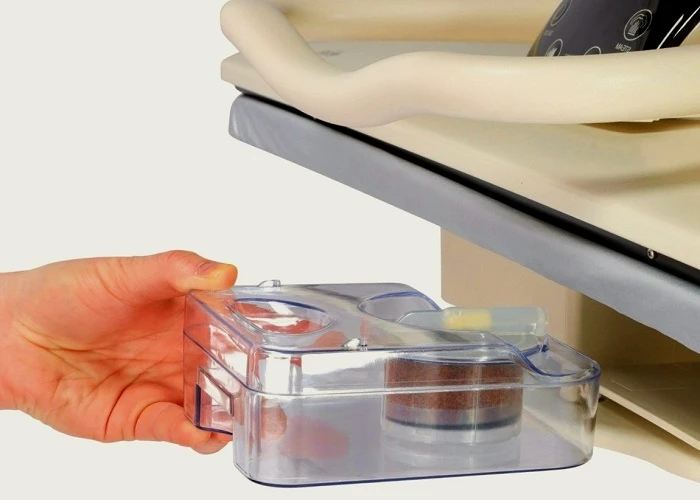 از آب مقطر برای مخزن اتو پرس استفاده کنید