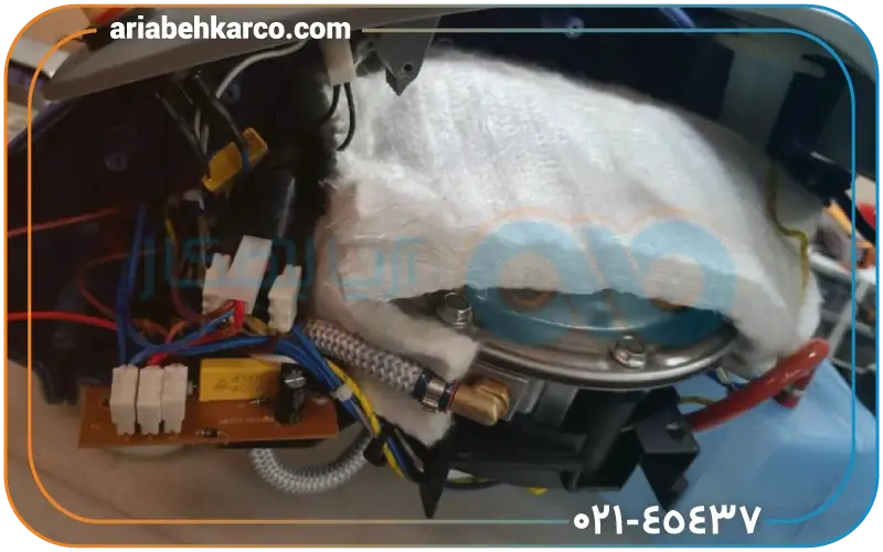 خراب شدن سنسورهای بخارشوی دلونگی از دلایل روشن شدن چراغ قرمز بخارشوی دلونگی