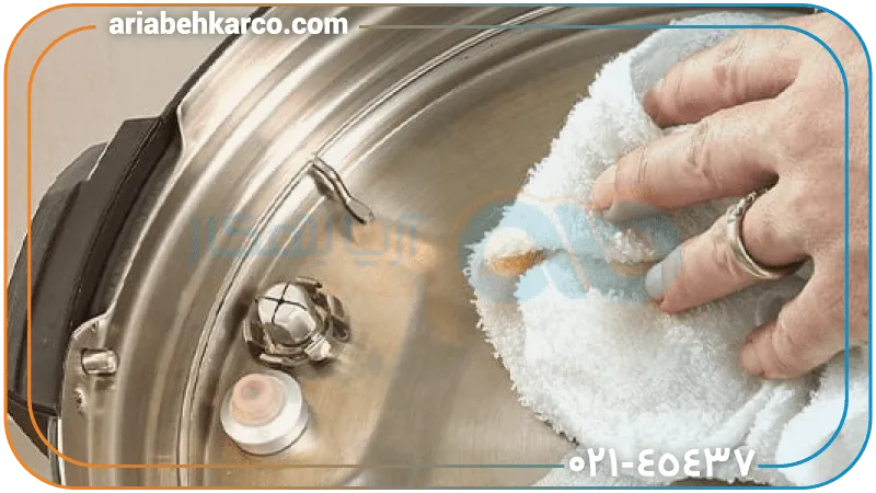سفید کردن زودپز استیل با روغن زیتون