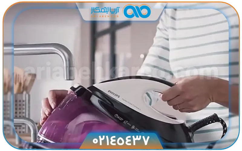 علت-بخار-ندادن-اتو-مخزن-دار-فیلیپس