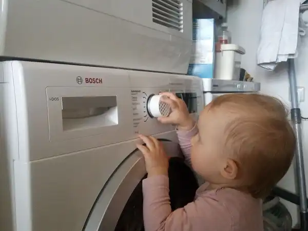 فعال و غیرفعال کردن قفل کودک ماشین لباسشویی